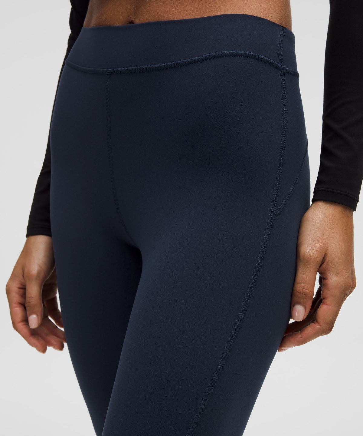 Groove High-Rise Notched-Hem Crop 15"