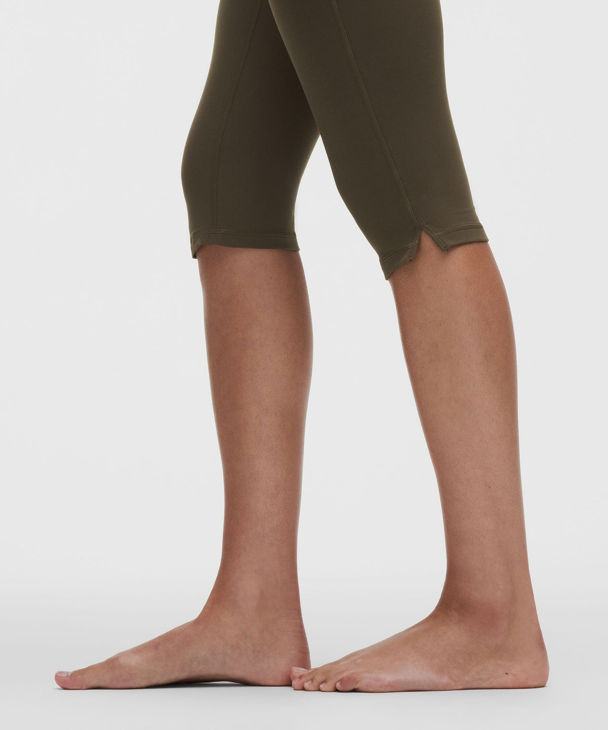 Groove High-Rise Notched-Hem Crop 15"
