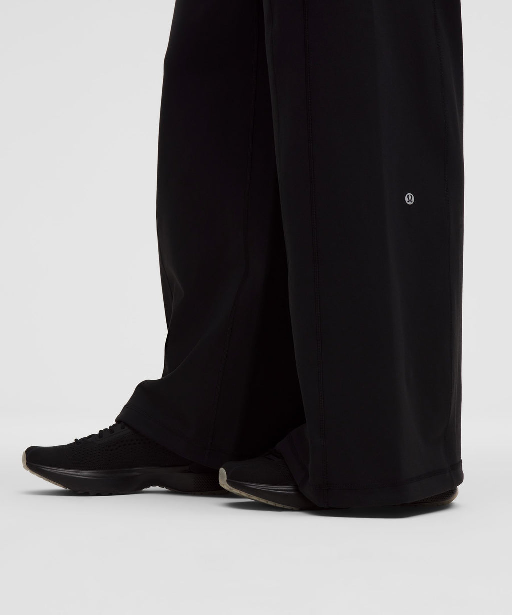 Define High-Rise Wide-Leg PantLuon