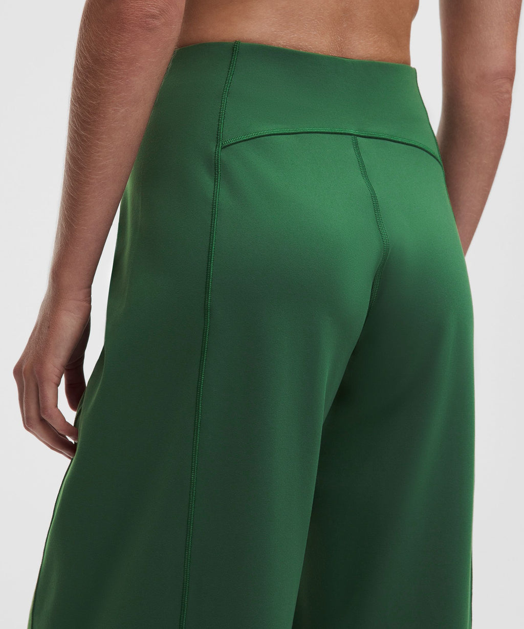 Define High-Rise Wide-Leg PantLuon