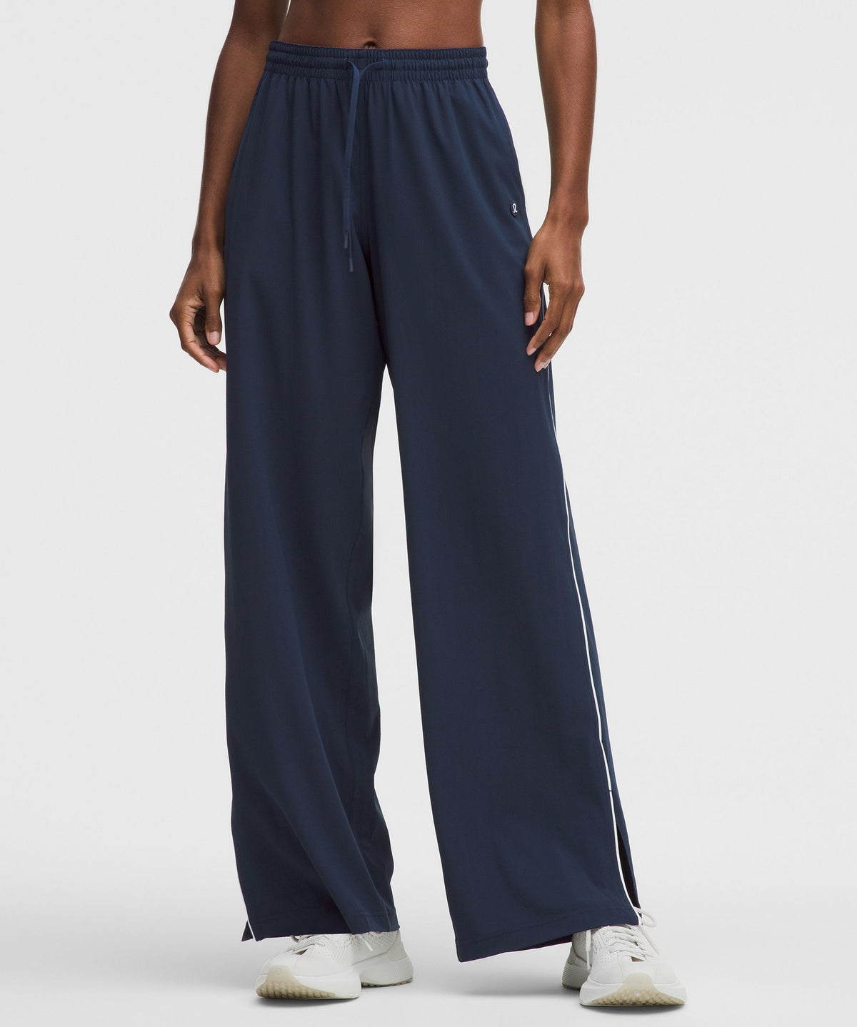 Court Rival Wide-Leg Track Pant RegularStitched Logo