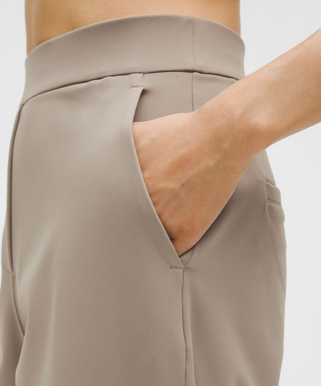 Daydrift High-Rise Tapered TrouserShort
