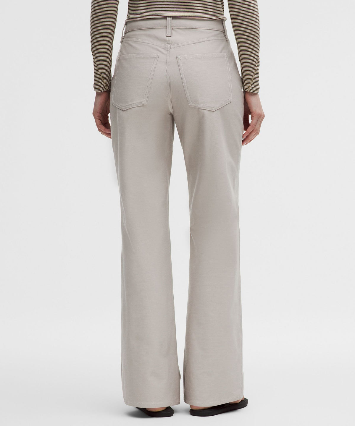 EasyFive High-Rise Subtle-Flare PantShort