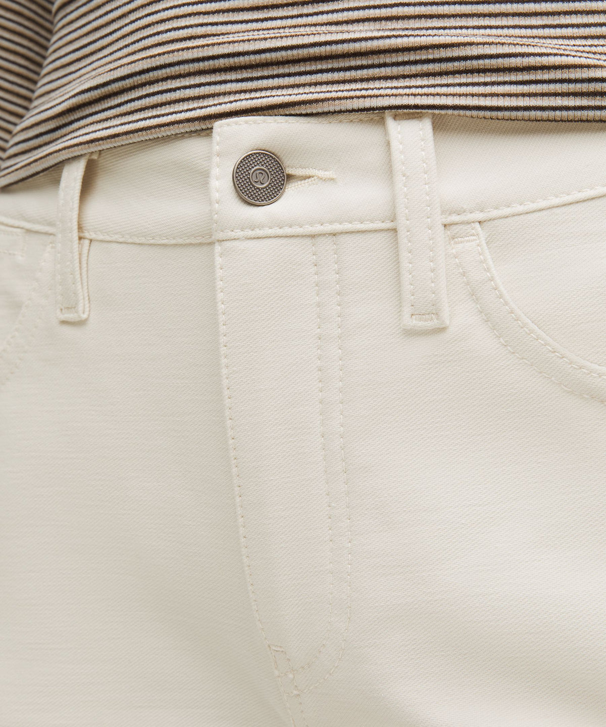 EasyFive Mid-Rise Relaxed-Straight PantShort
