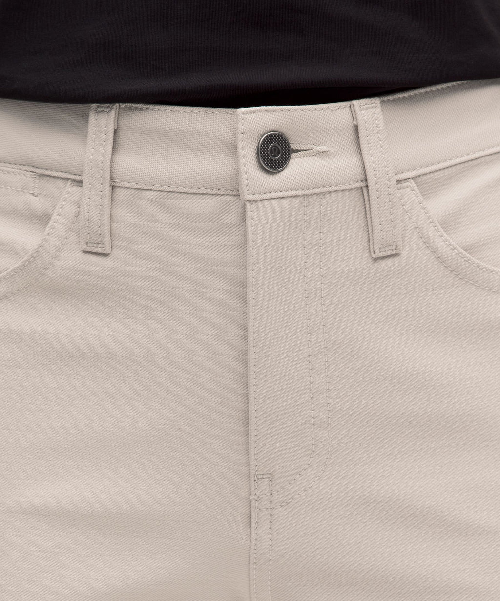 EasyFive Mid-Rise Relaxed-Straight PantShort