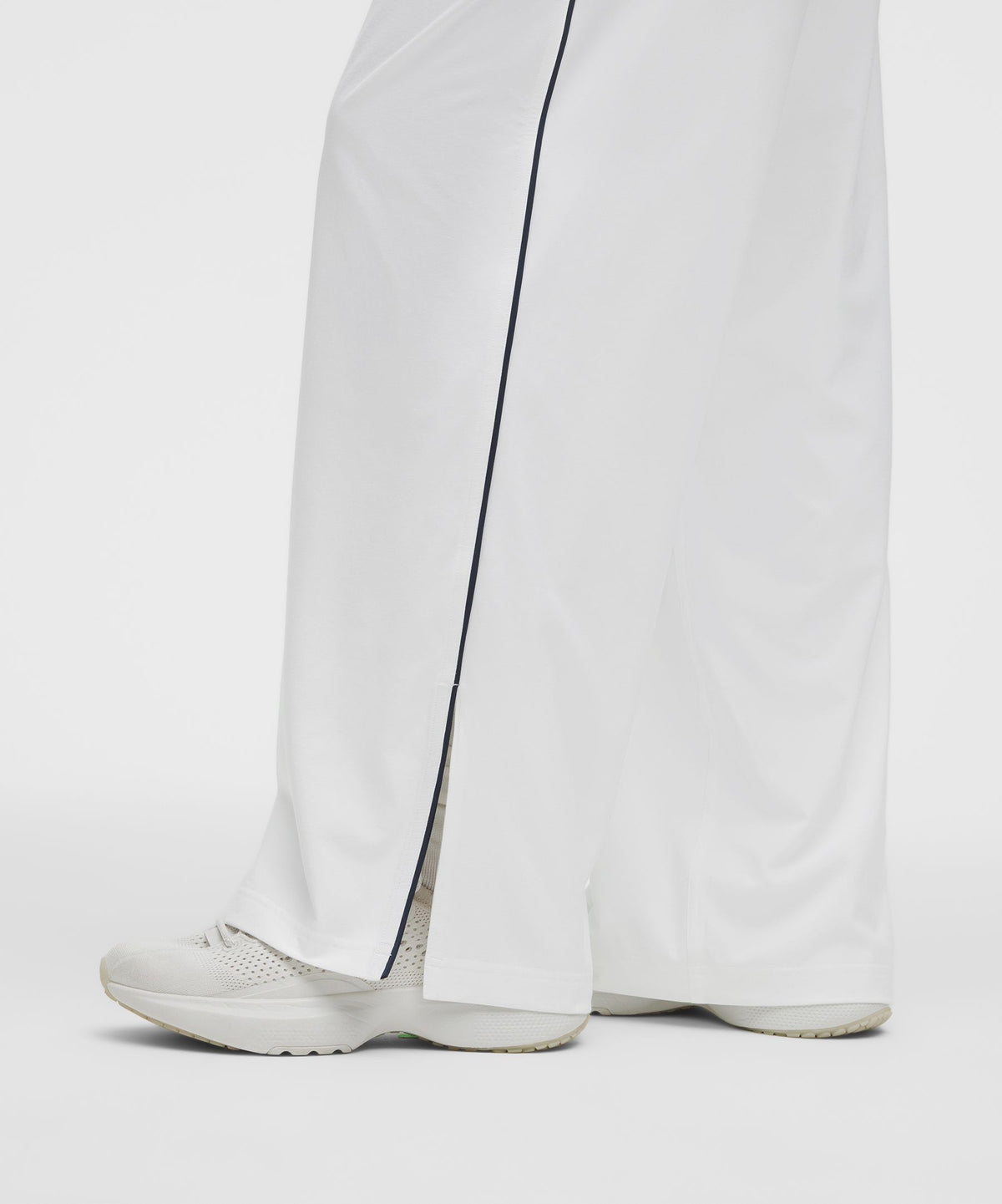Court Rival Wide-Leg Track Pant RegularContrast Drawcord