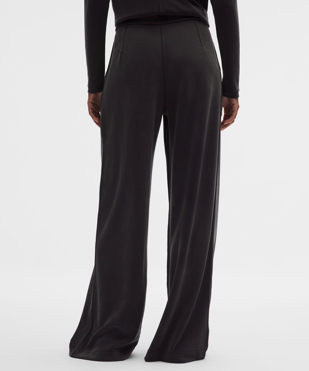 Softstreme Pintuck High-Rise Wide-Leg PantRegular