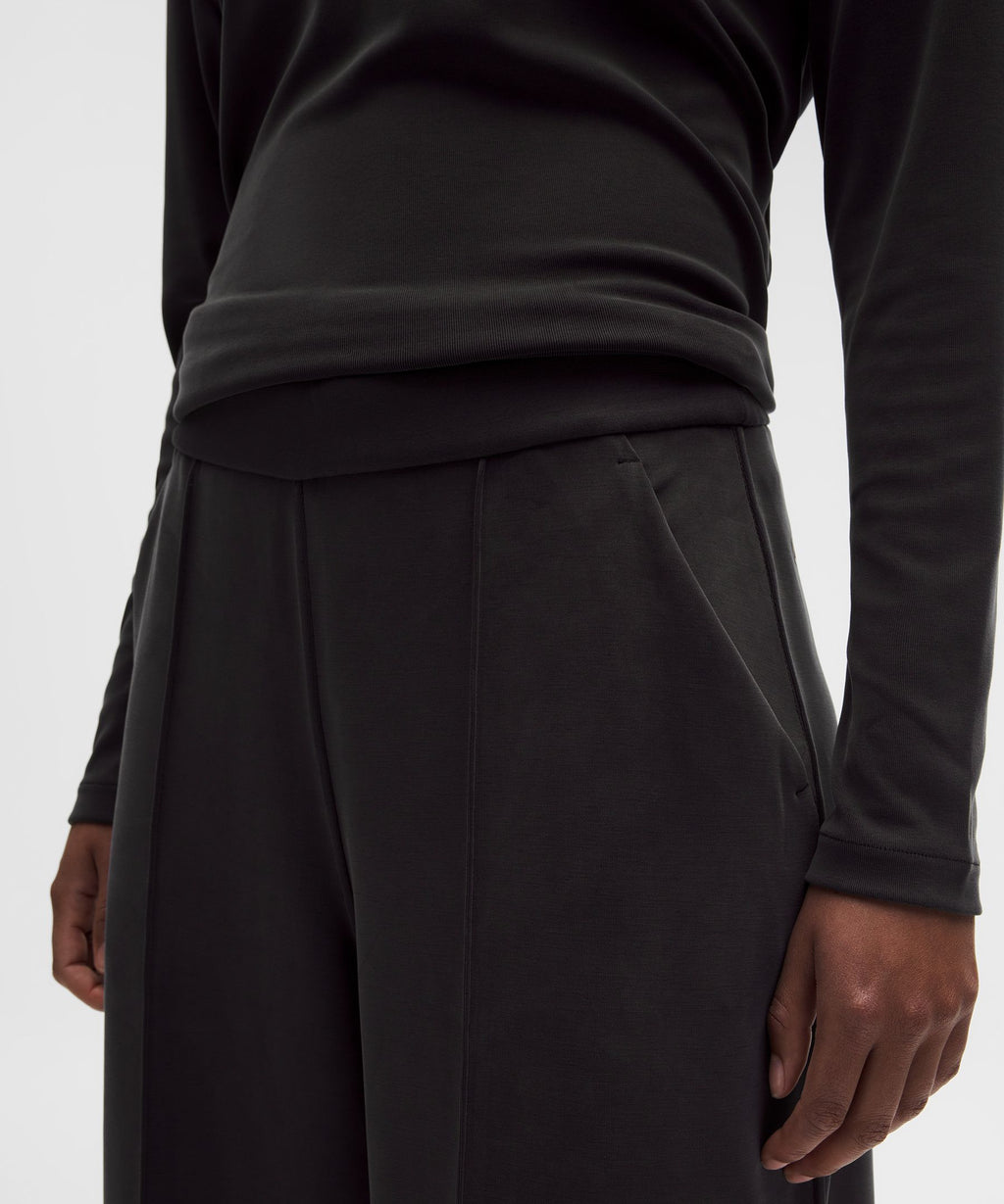 Softstreme Pintuck High-Rise Wide-Leg PantRegular
