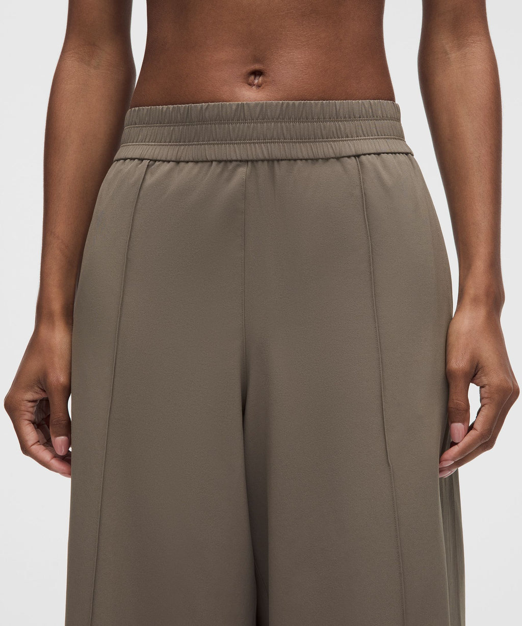 Breezily Mid-Rise PantShort