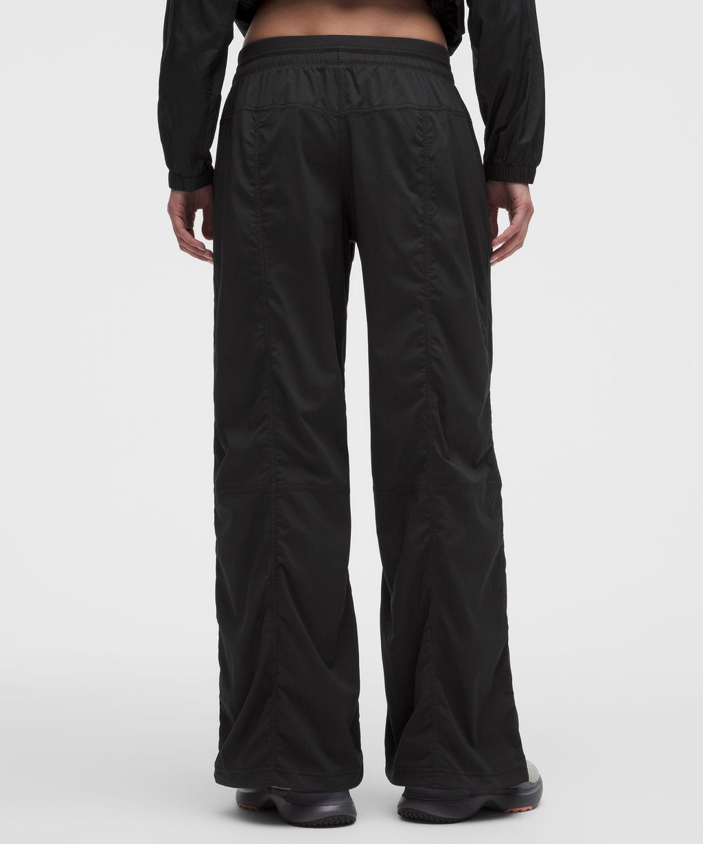Dance Studio Evolve Low-Rise Oversized PantRegular