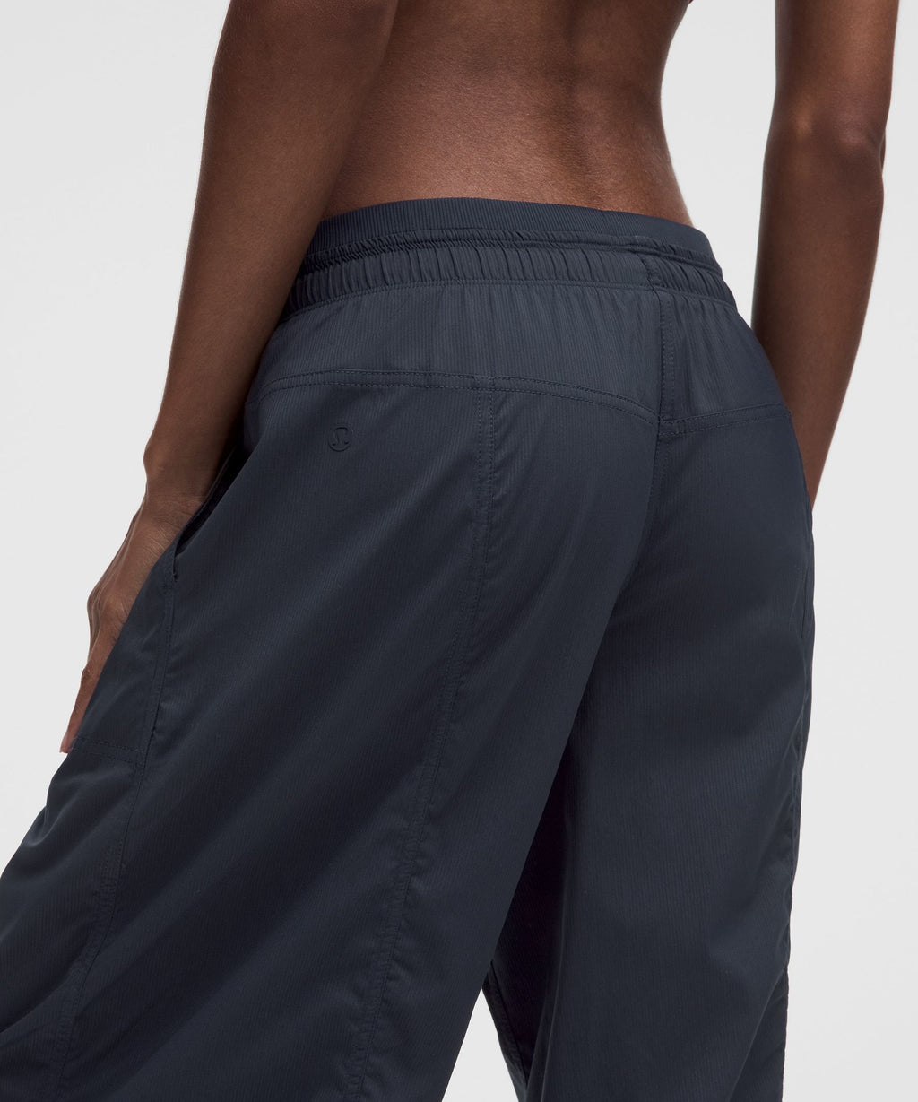 Dance Studio Evolve Low-Rise Oversized PantRegular