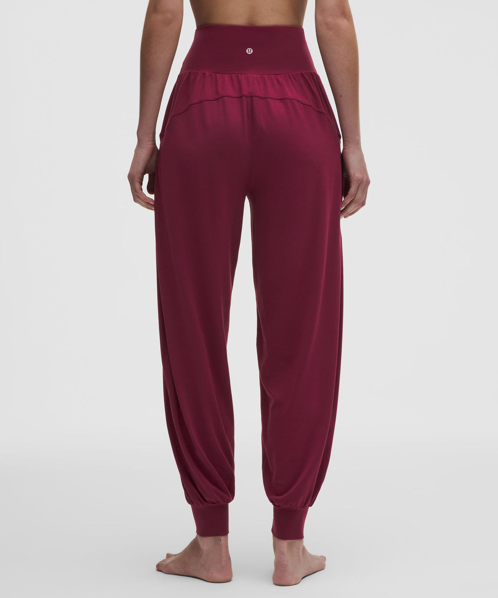 Rulu Drapey Oversized High-Rise Yoga Jogger