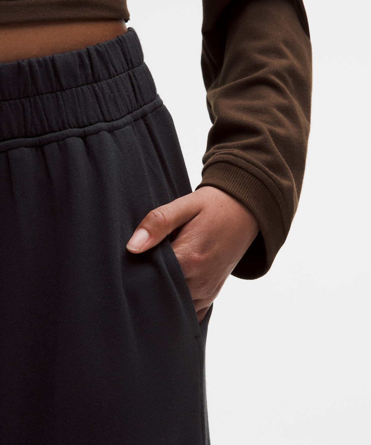BeCalm Mid-Rise Wide-Leg Pant