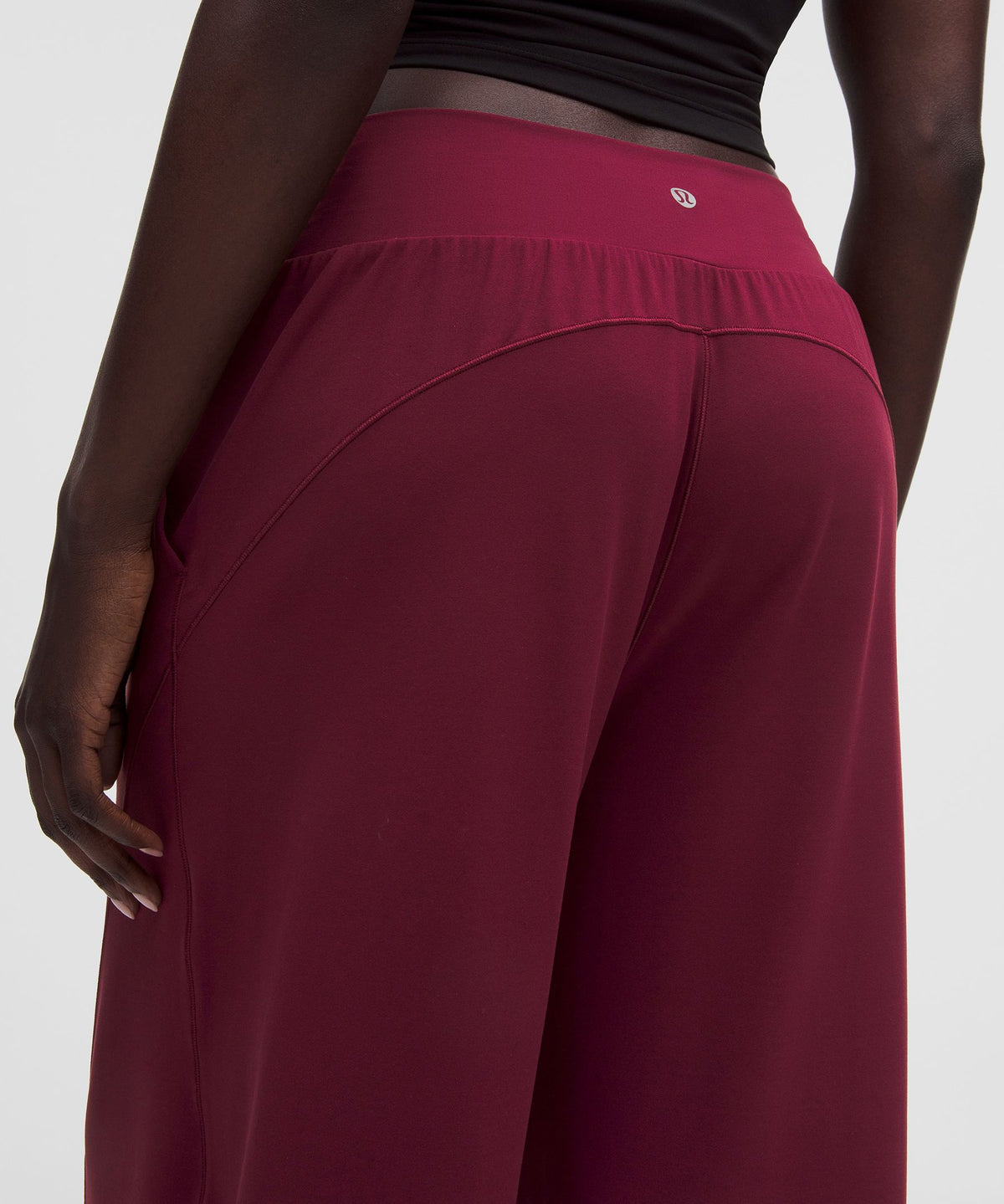 Groove Low-Rise Relaxed Cinch PantRegular