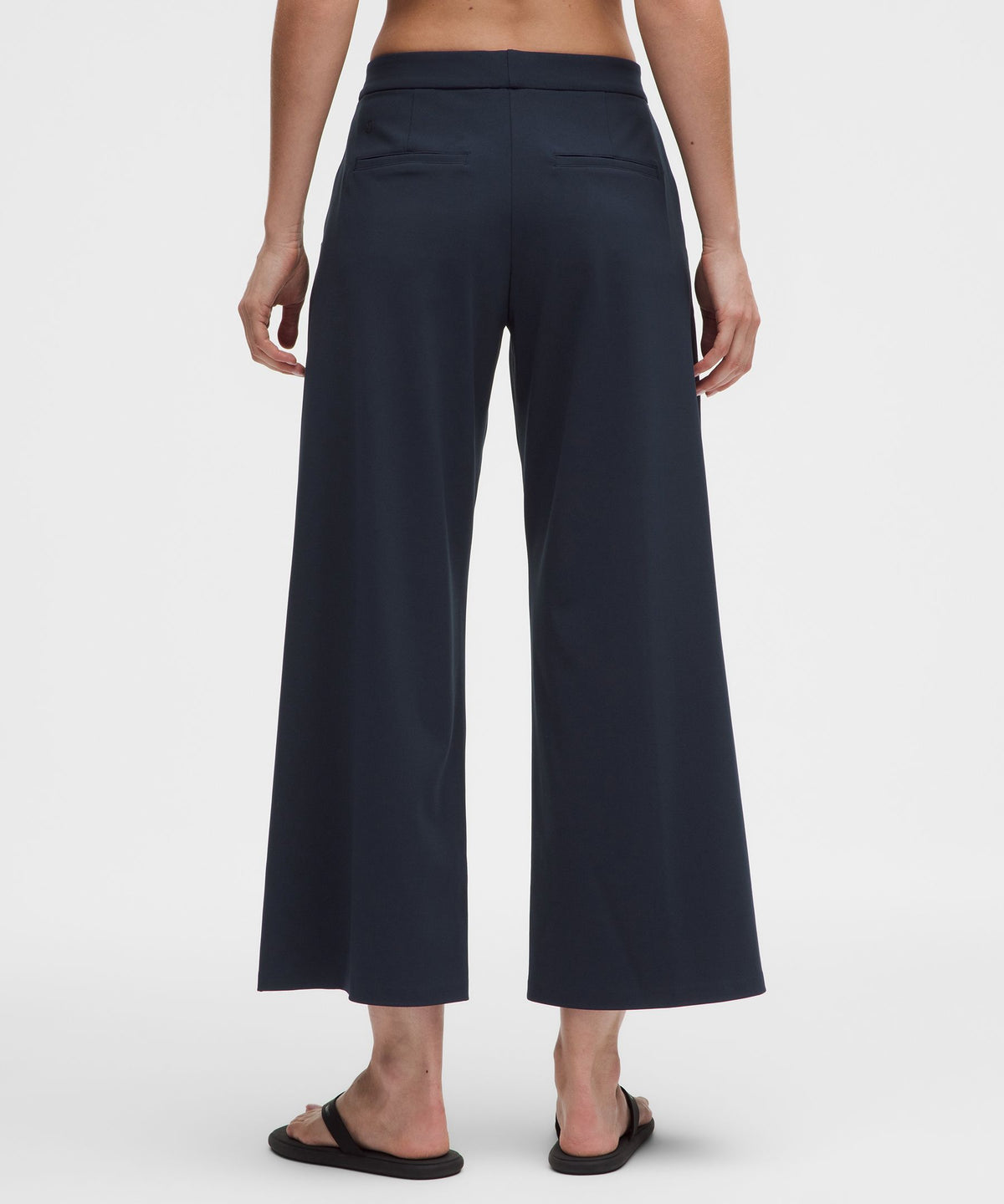 Daydrift Mid-Rise Cropped Wide-Leg TrouserShort