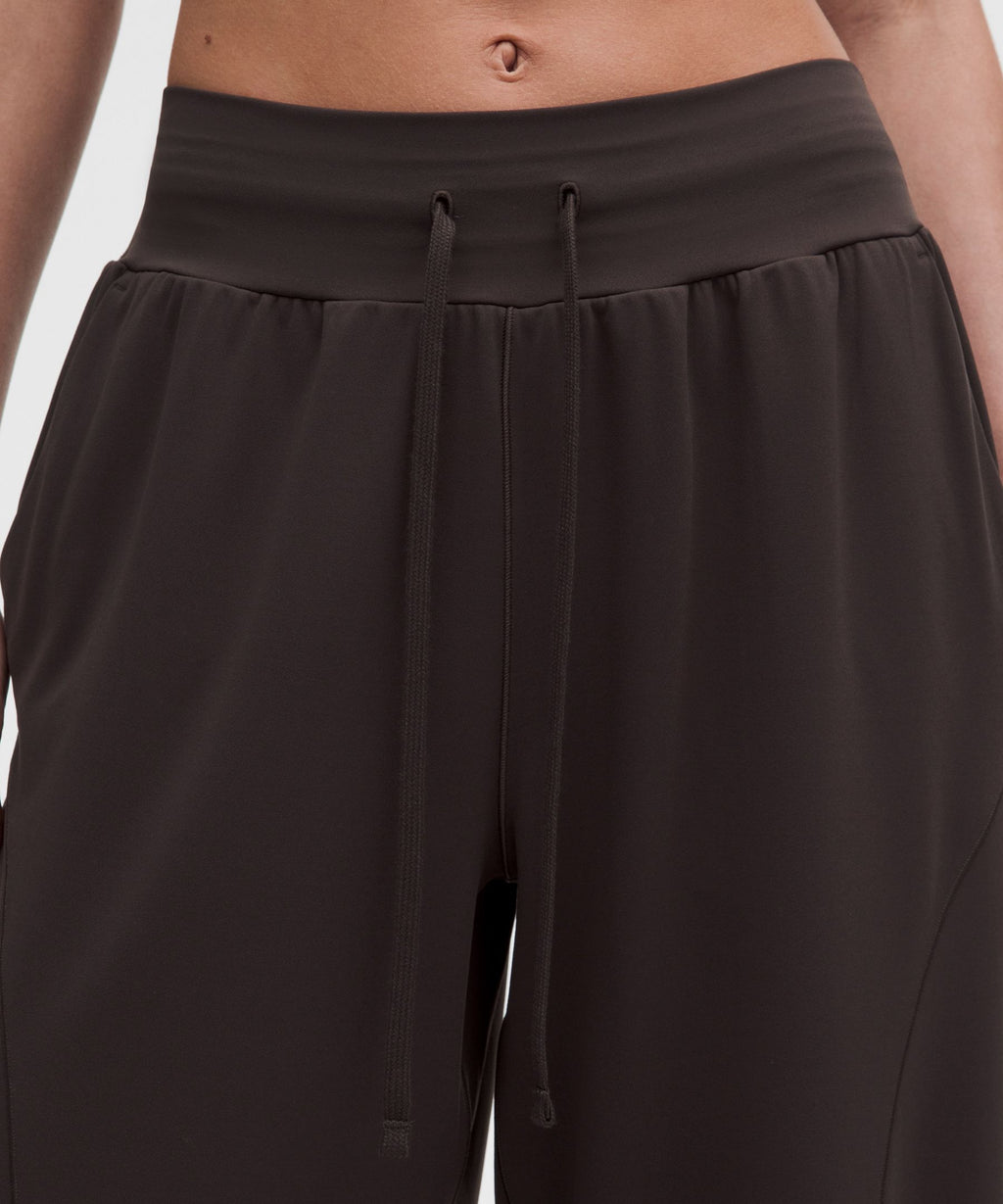 Groove Low-Rise Relaxed Cinch PantTall
