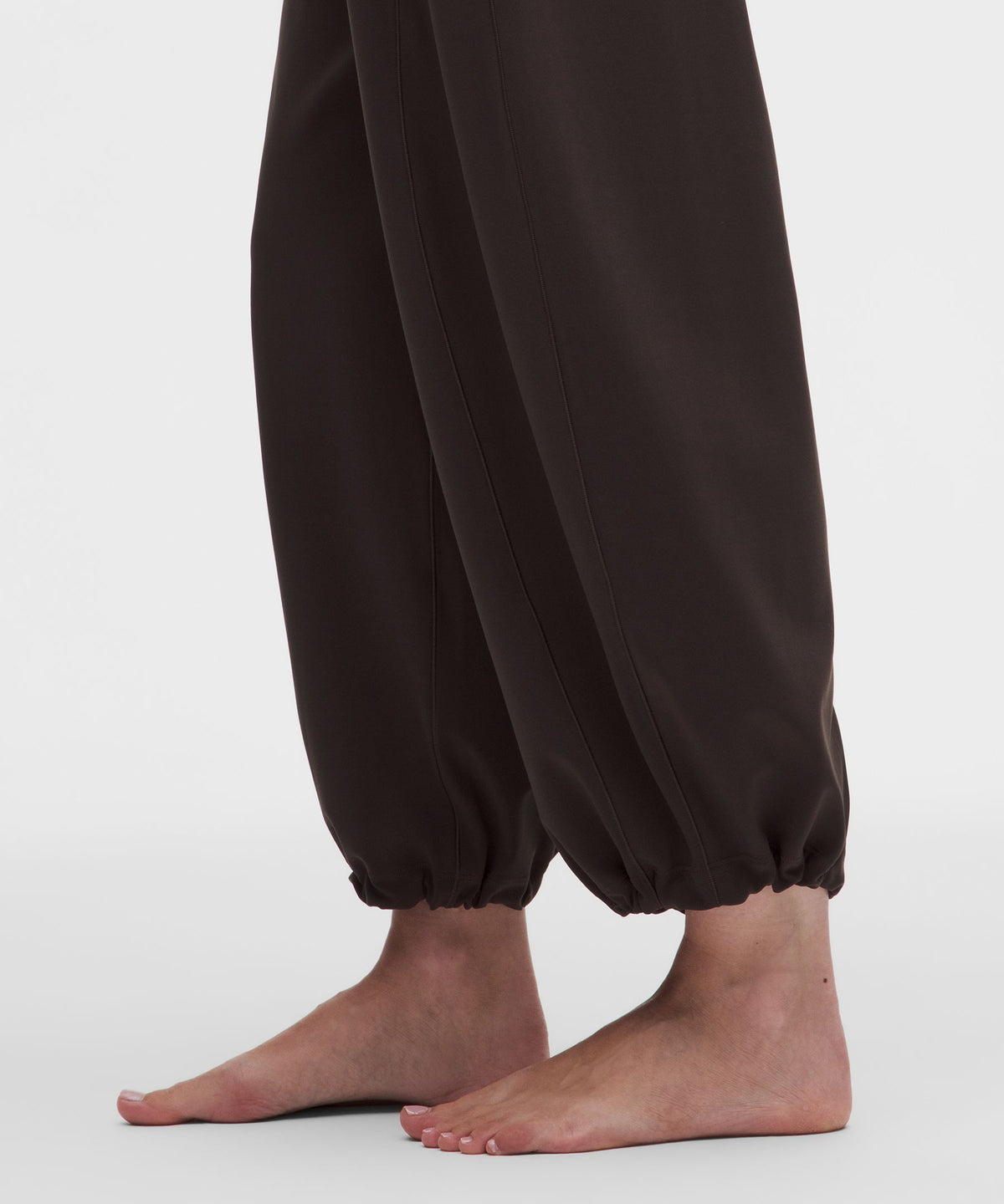 Groove Low-Rise Relaxed Cinch PantShort