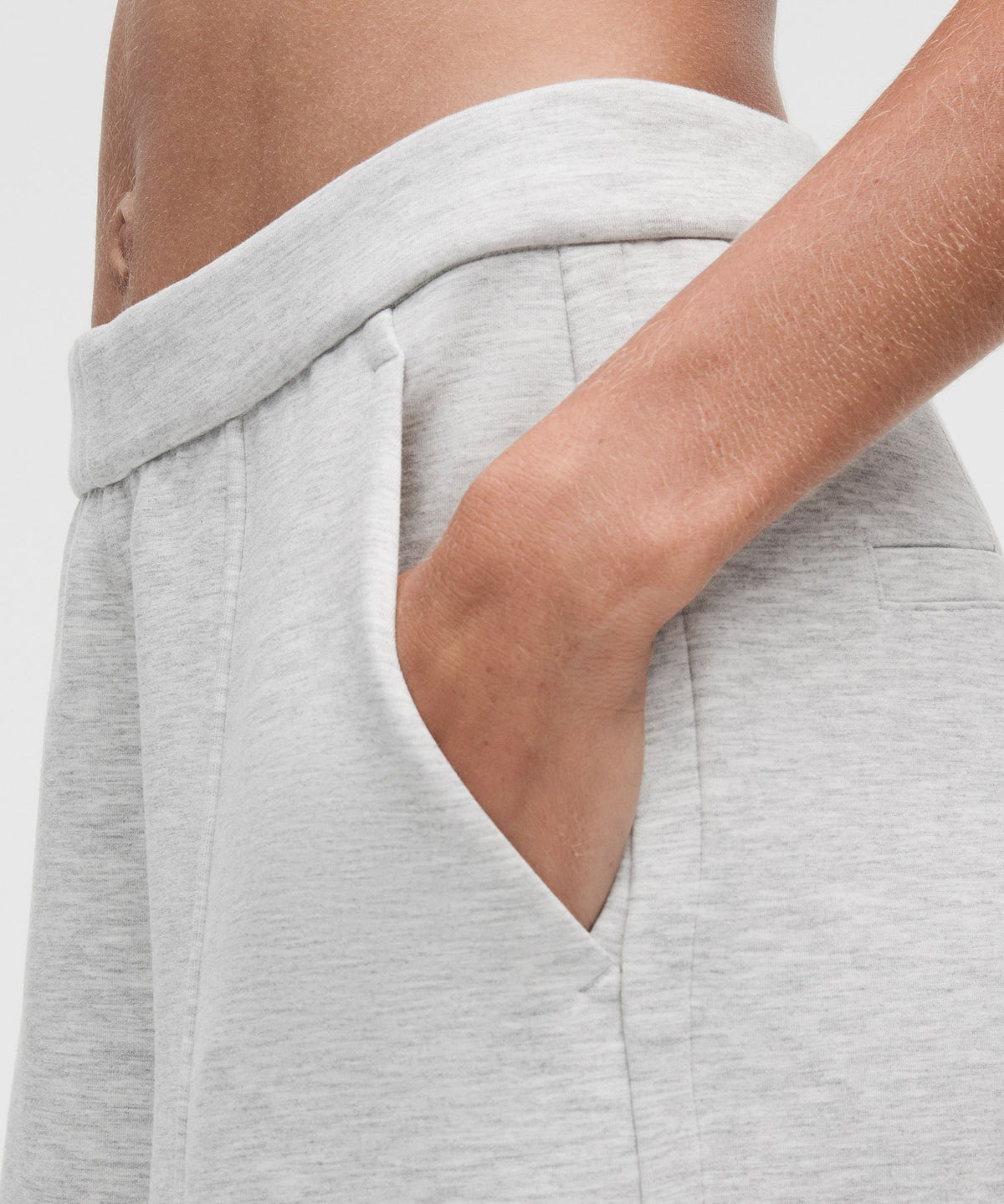 Smooth Spacer High-Rise Wide-Leg PantRegular