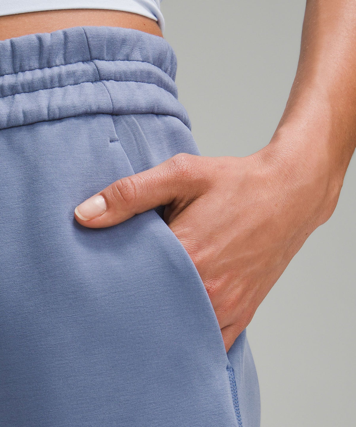 Softstreme High-Rise Short 4"