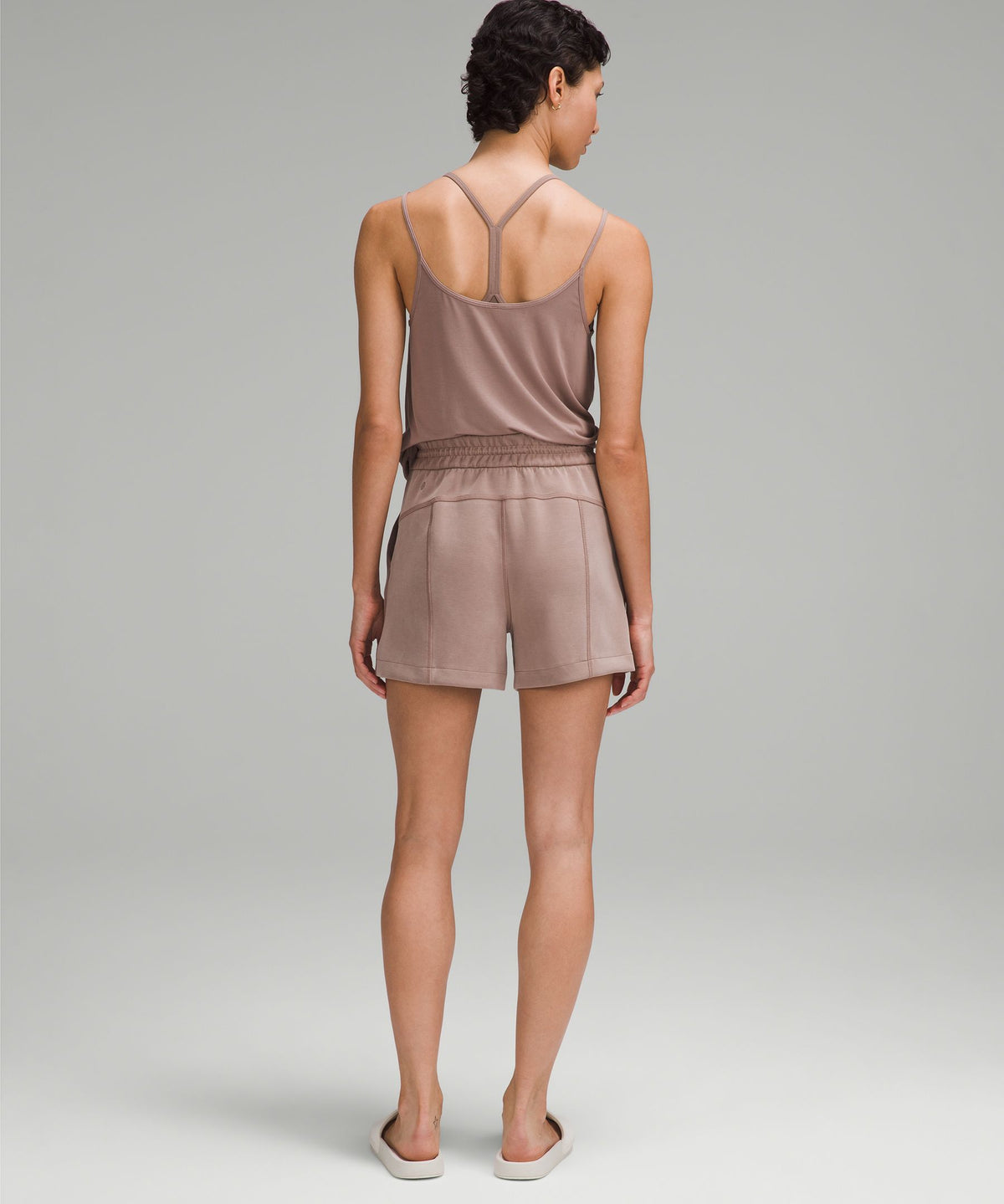 Softstreme High-Rise Short 4"