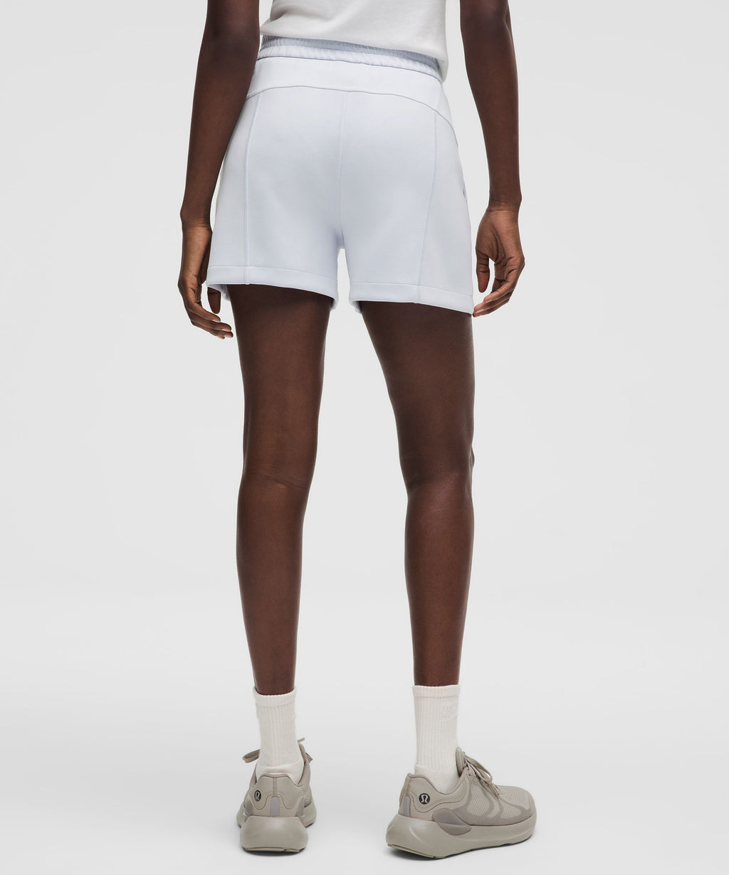 Softstreme High-Rise Short 4"