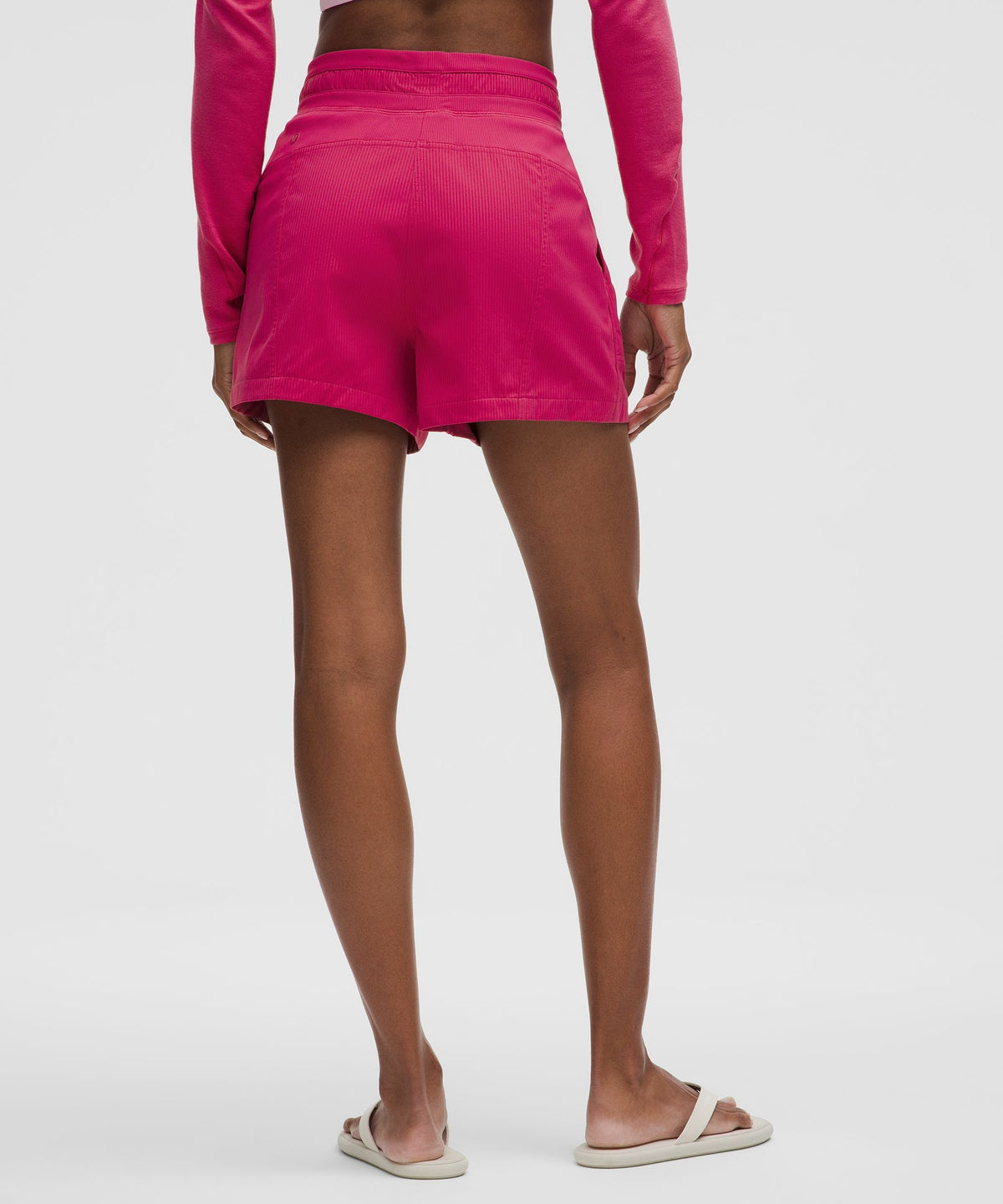 Dance Studio High-Rise Short 3.5"
