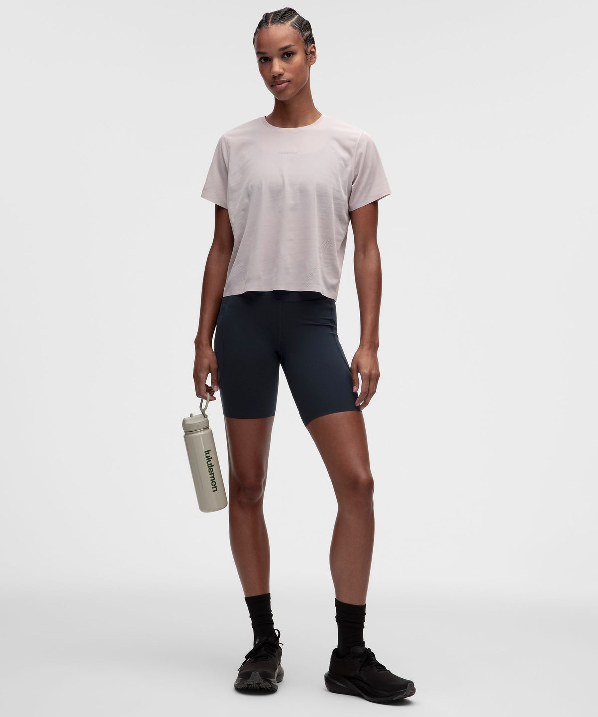 Fast and Free High-Rise Short 8"5 Pocket