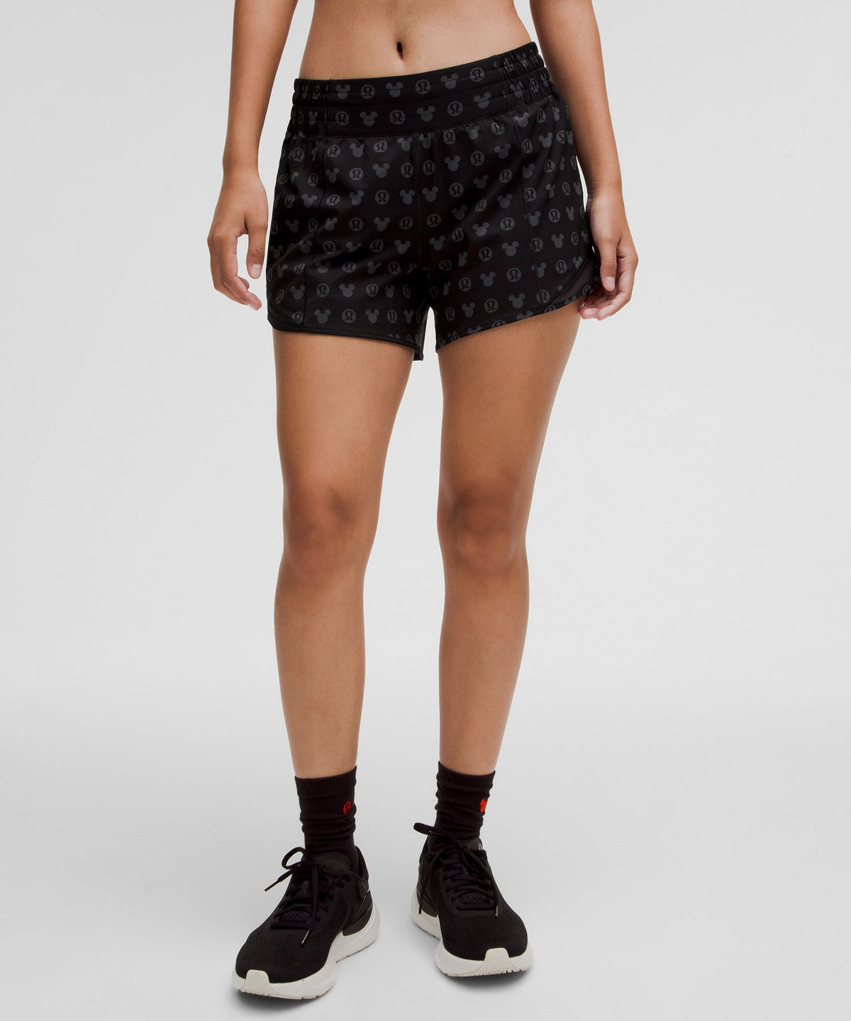Disney x lululemonHotty Hot High-Rise Short 4"