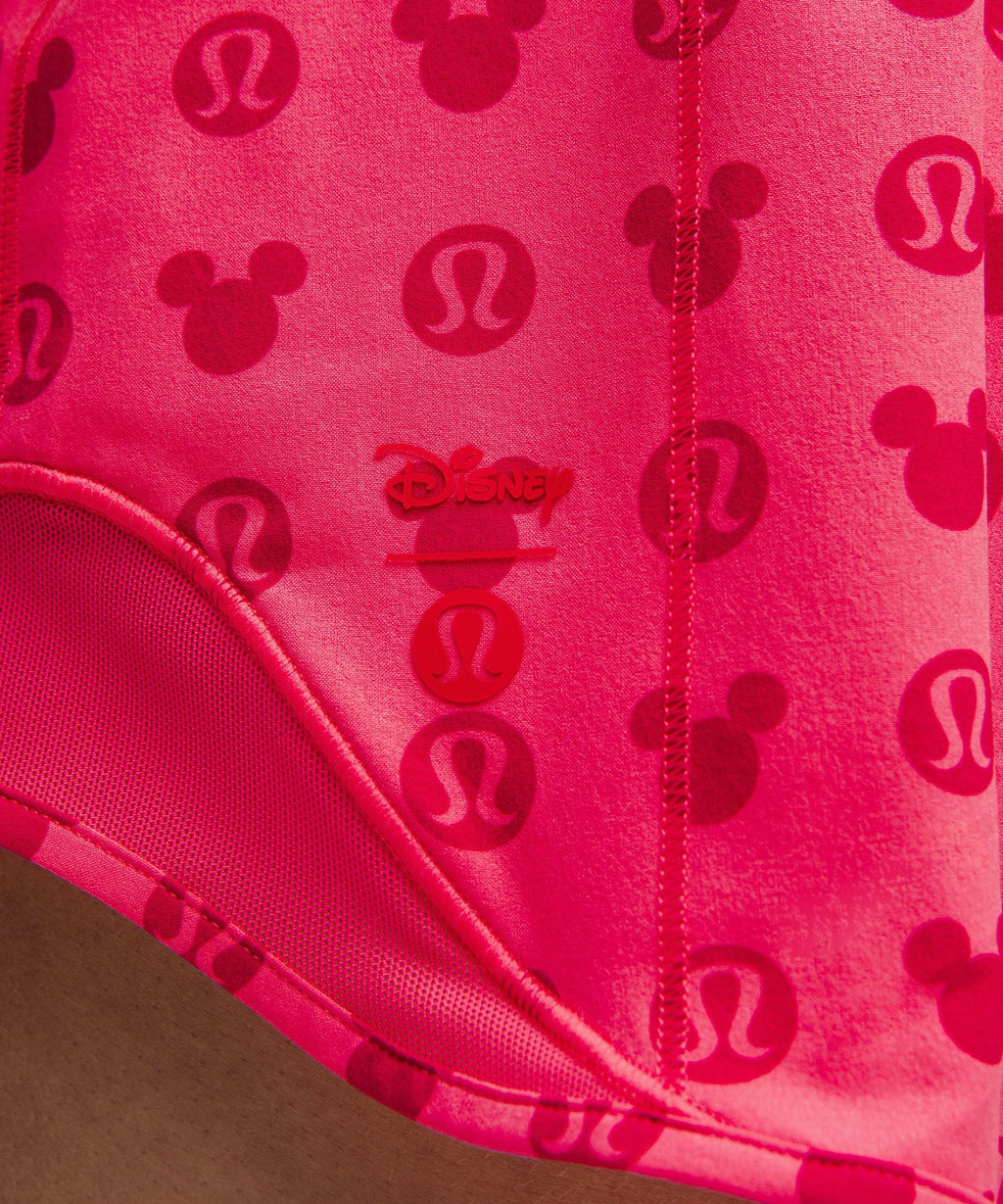 Disney x lululemonHotty Hot High-Rise Short 4"