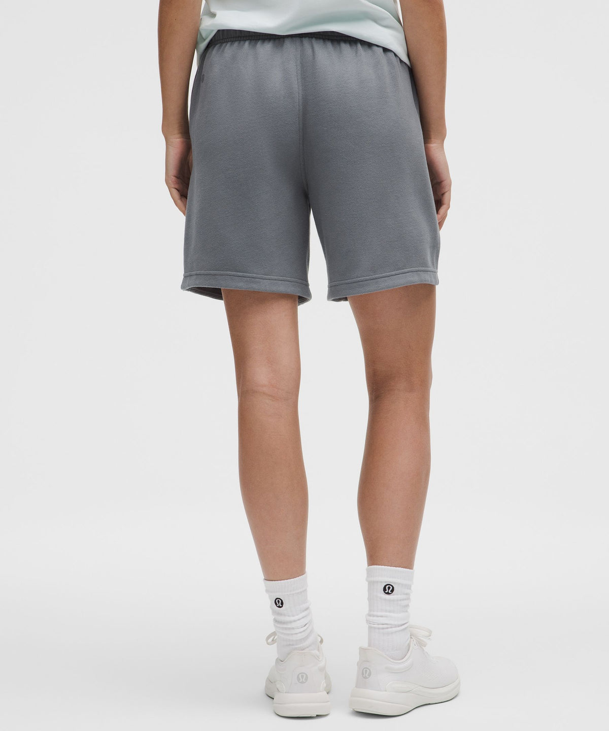 Scuba Mid-Rise Oversized Short 7"Graphic