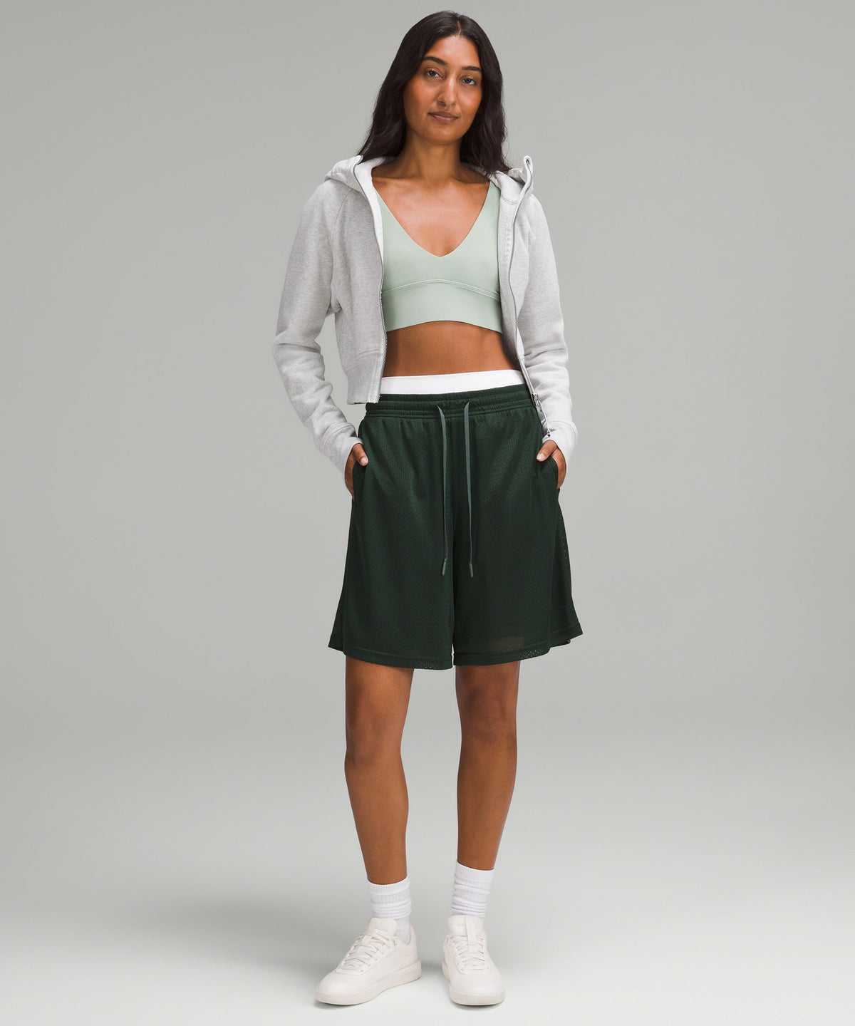 Relaxed-Fit Mesh Training Short 8"
