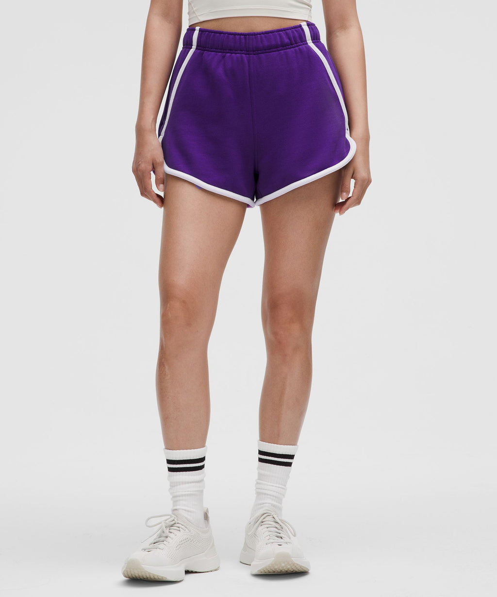 Scuba Mid-Rise Oversized Short 3"Trim