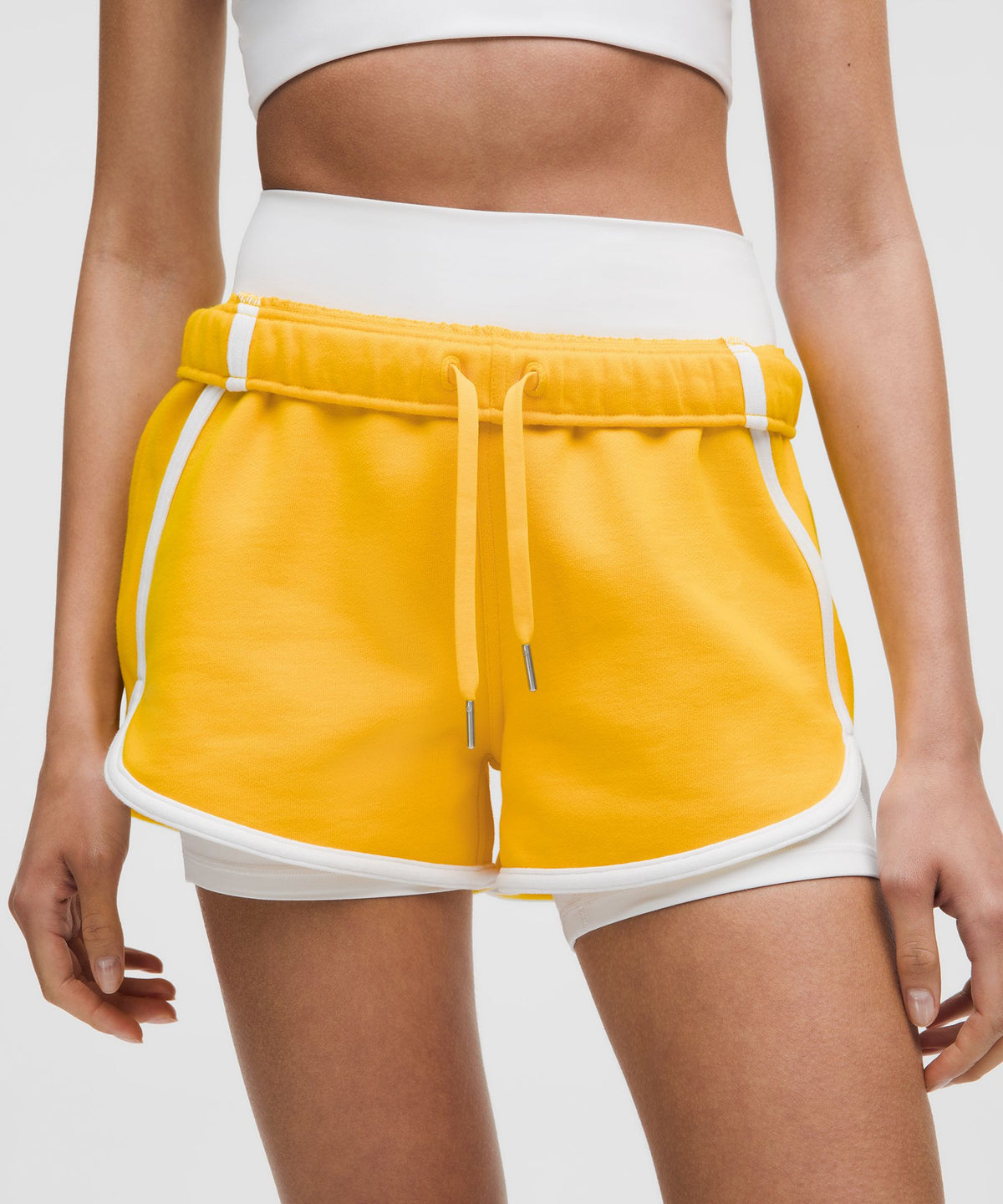 Scuba Mid-Rise Oversized Short 3"Trim