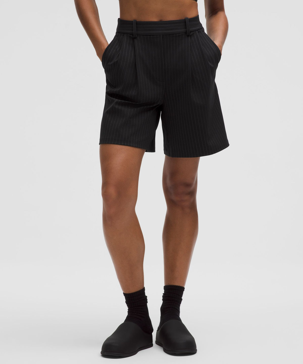 Daydrift Pleated High-Rise Short 7"