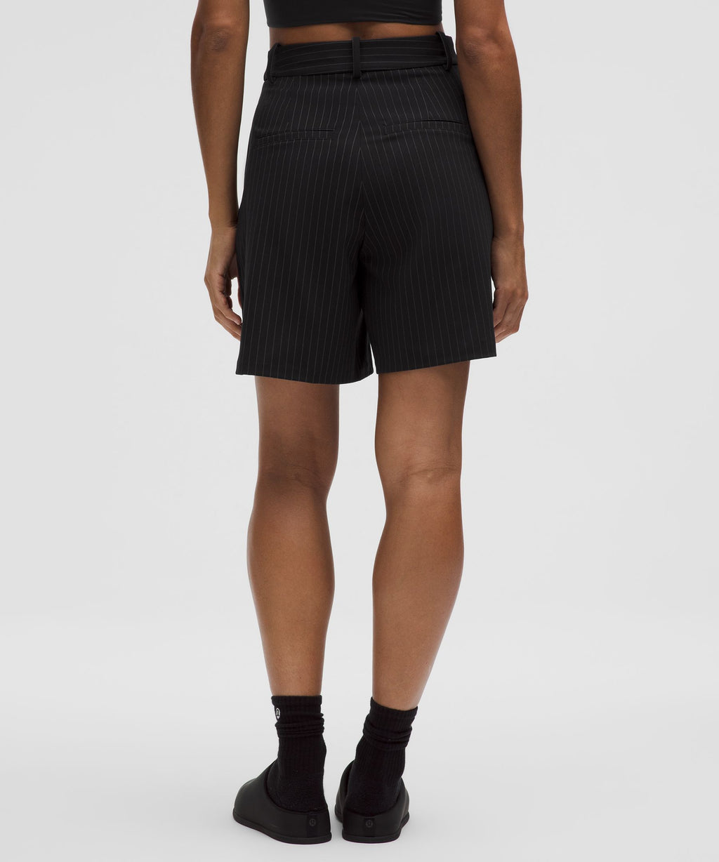Daydrift Pleated High-Rise Short 7"