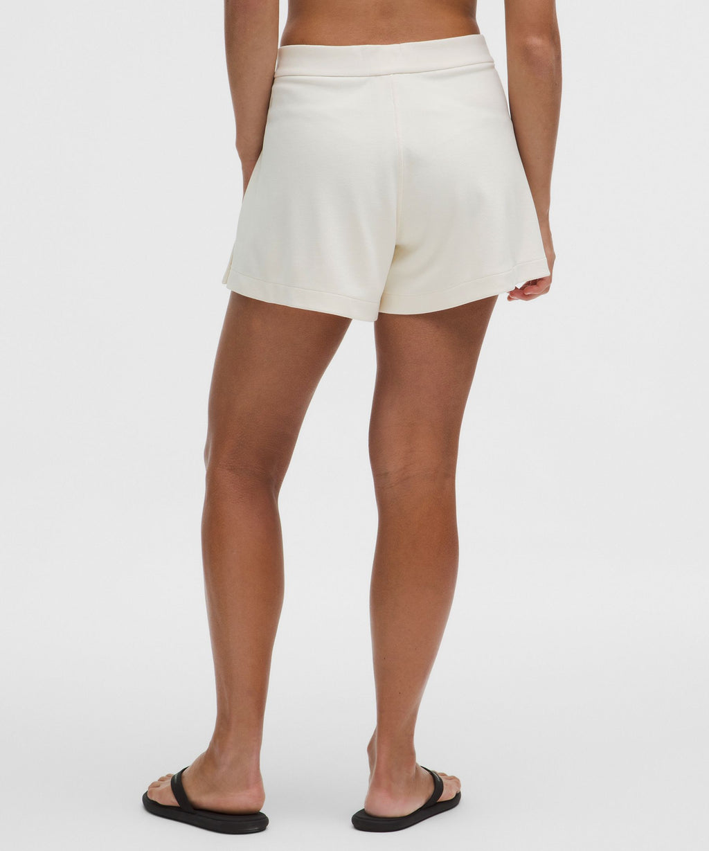 Softstreme Pique Mid-Rise Short 4"