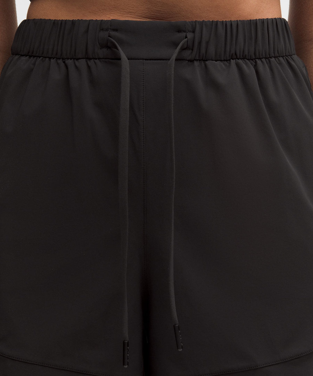 Lightweight Active High-Rise Short 3"SLNSH Collection