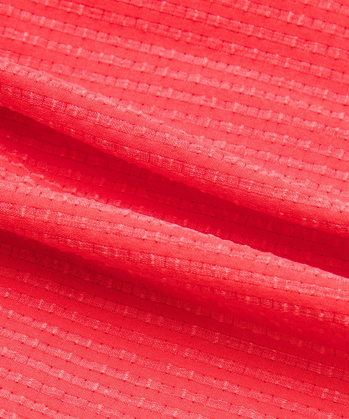 Seersucker WovenAir High-Rise Pleated Short 3.5"