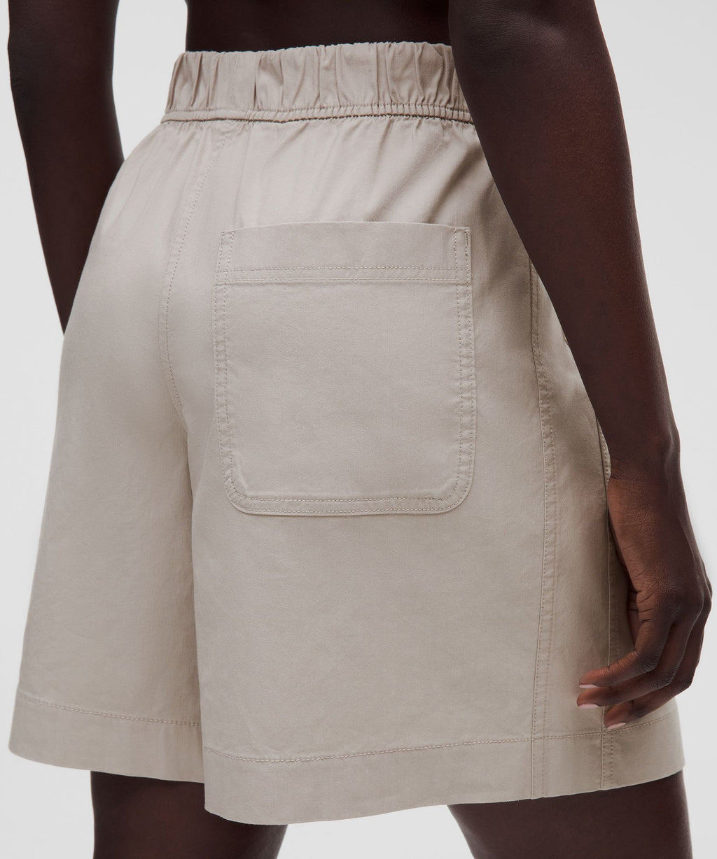 LuluLinen High-Rise Relaxed-Fit Short 7"