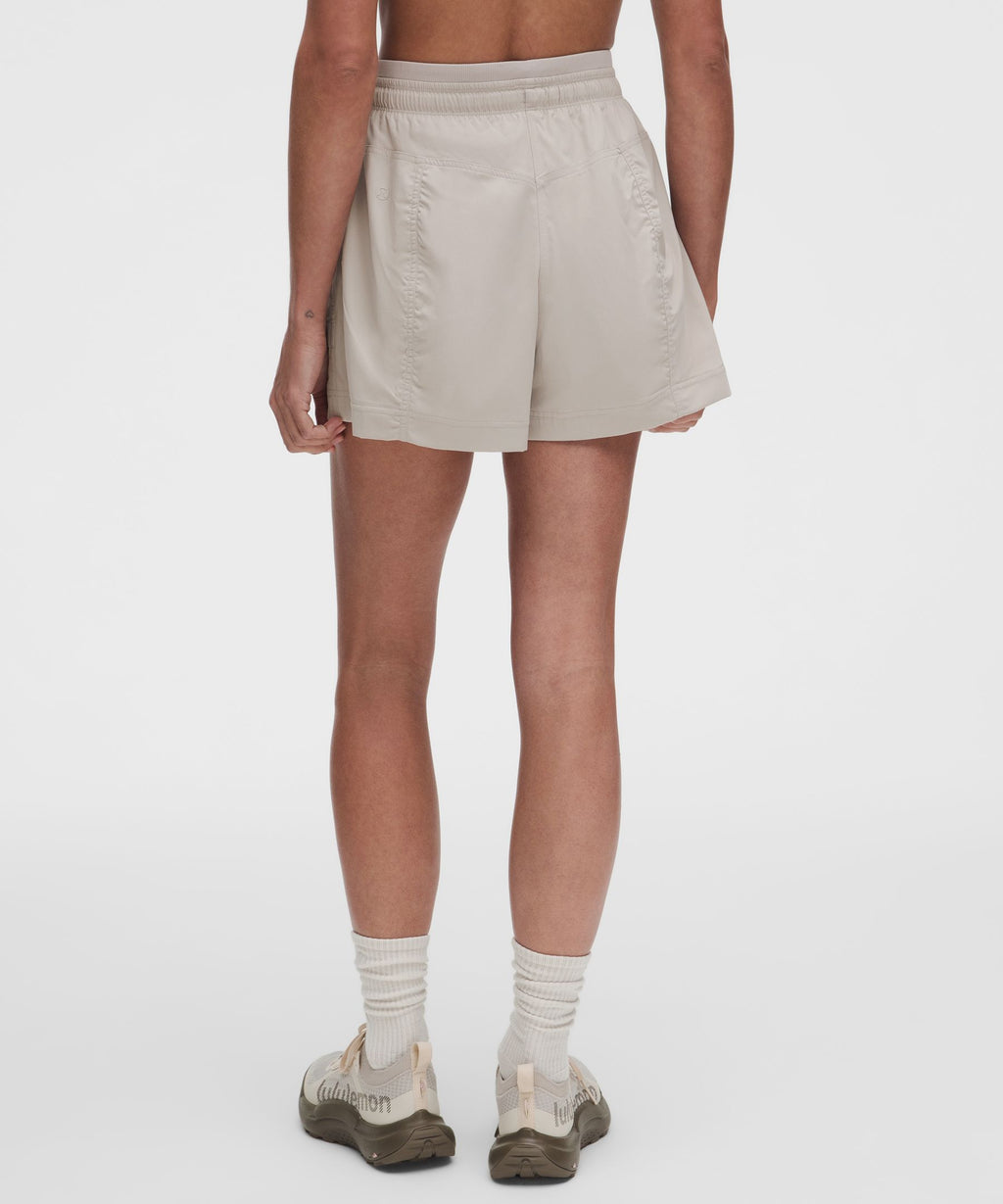 Dance Studio Evolve High-Rise Relaxed Short 3.5"