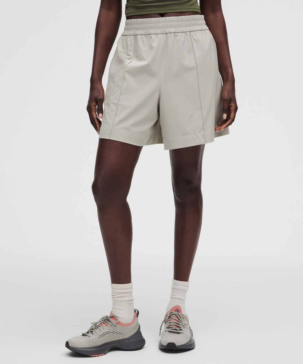 Breezily Mid-Rise Short 6"