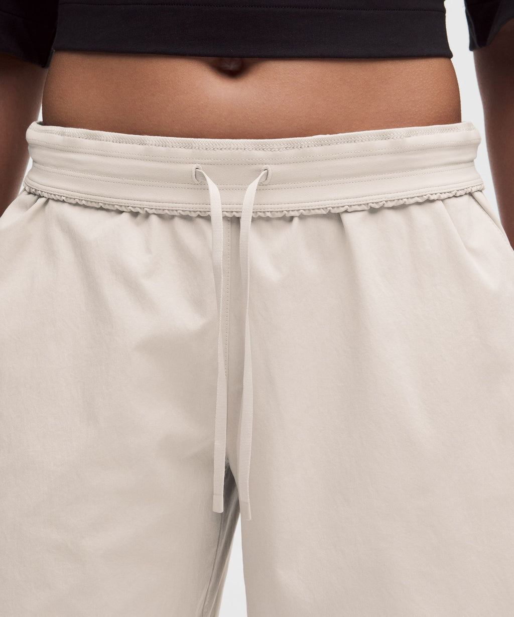 Woven Mid-Rise Bermuda Short