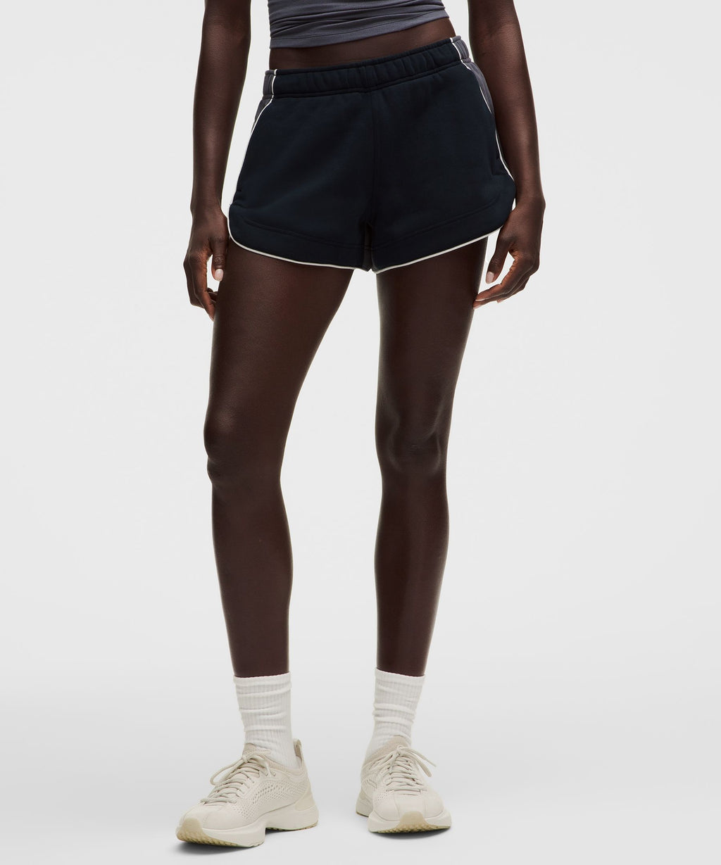 Scuba Mid-Rise Dolphin Short 3"Colourblock
