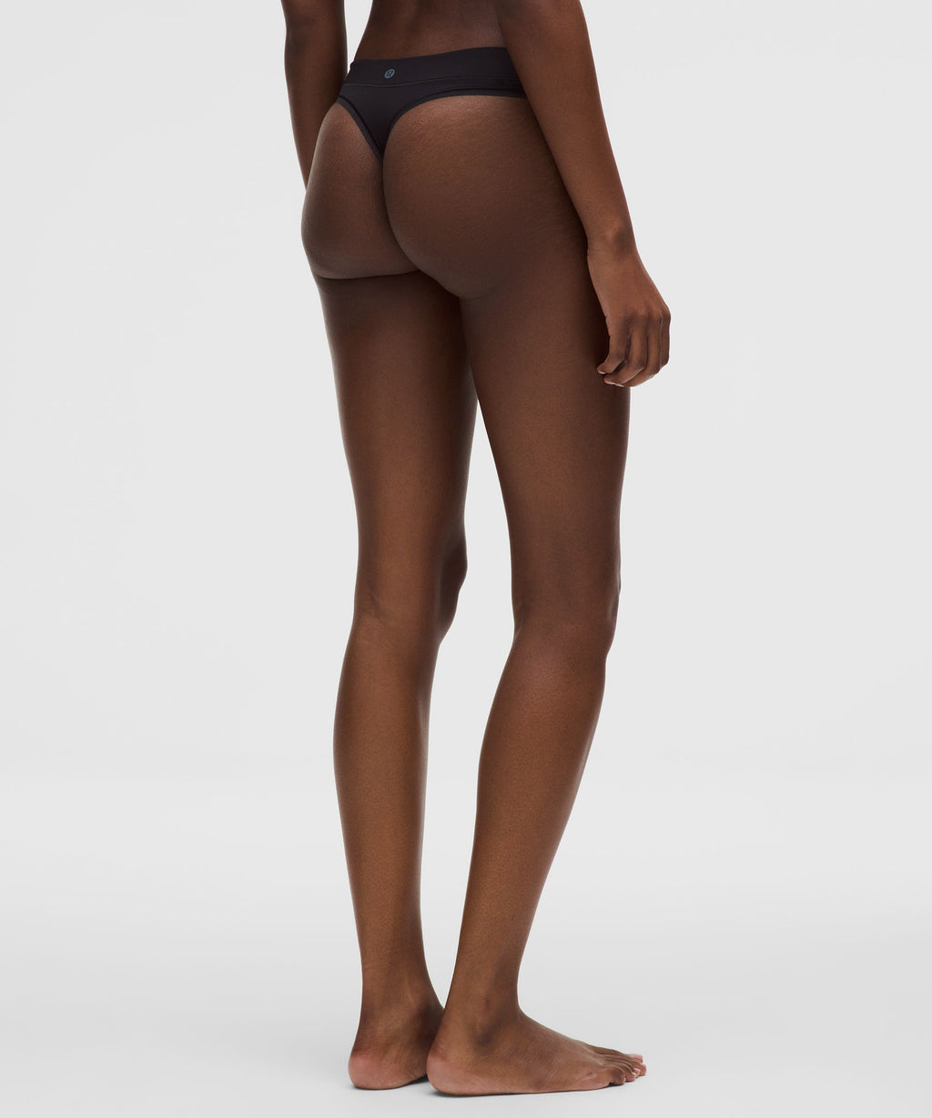 UnderEase Mid-Rise Thong Underwear3 Pack