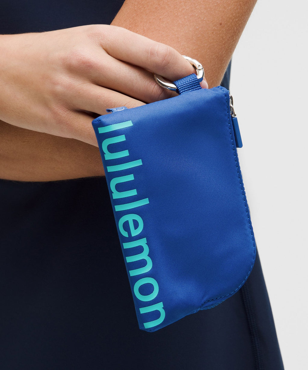 Clippable Card Pouch