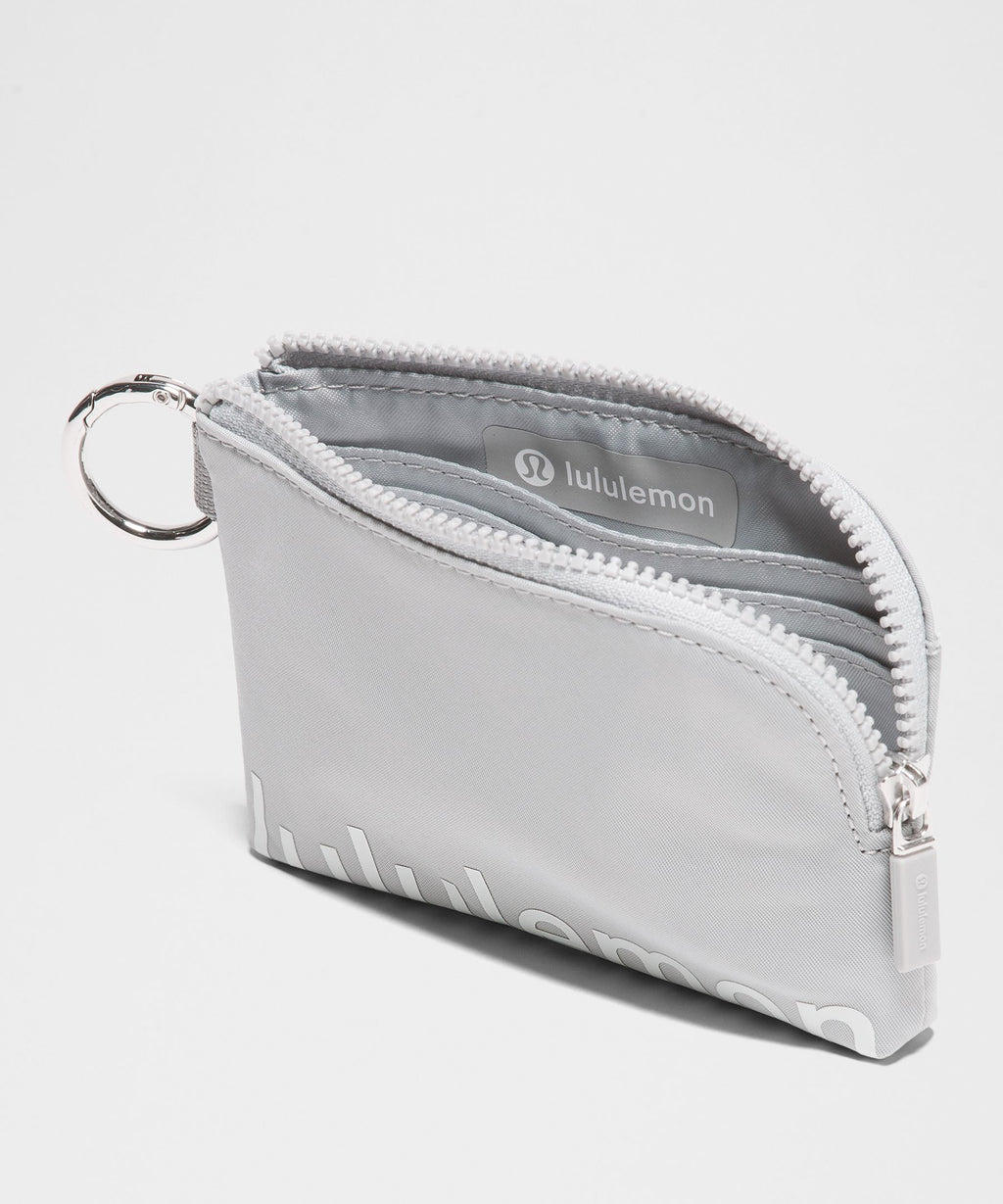 Clippable Card Pouch