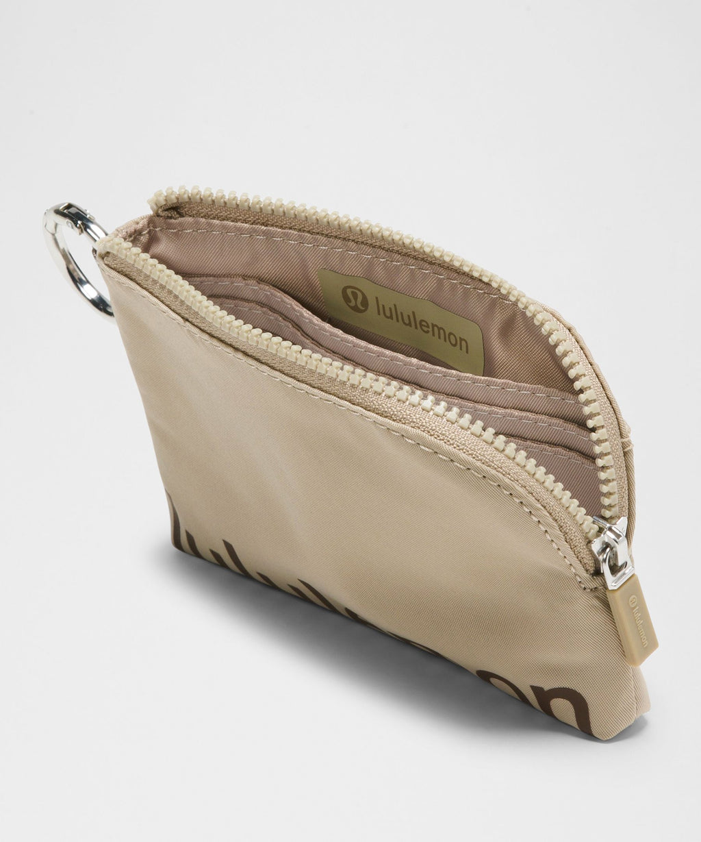 Clippable Card Pouch