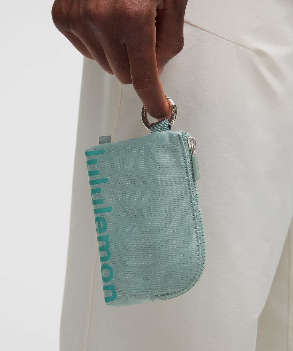 Clippable Card Pouch
