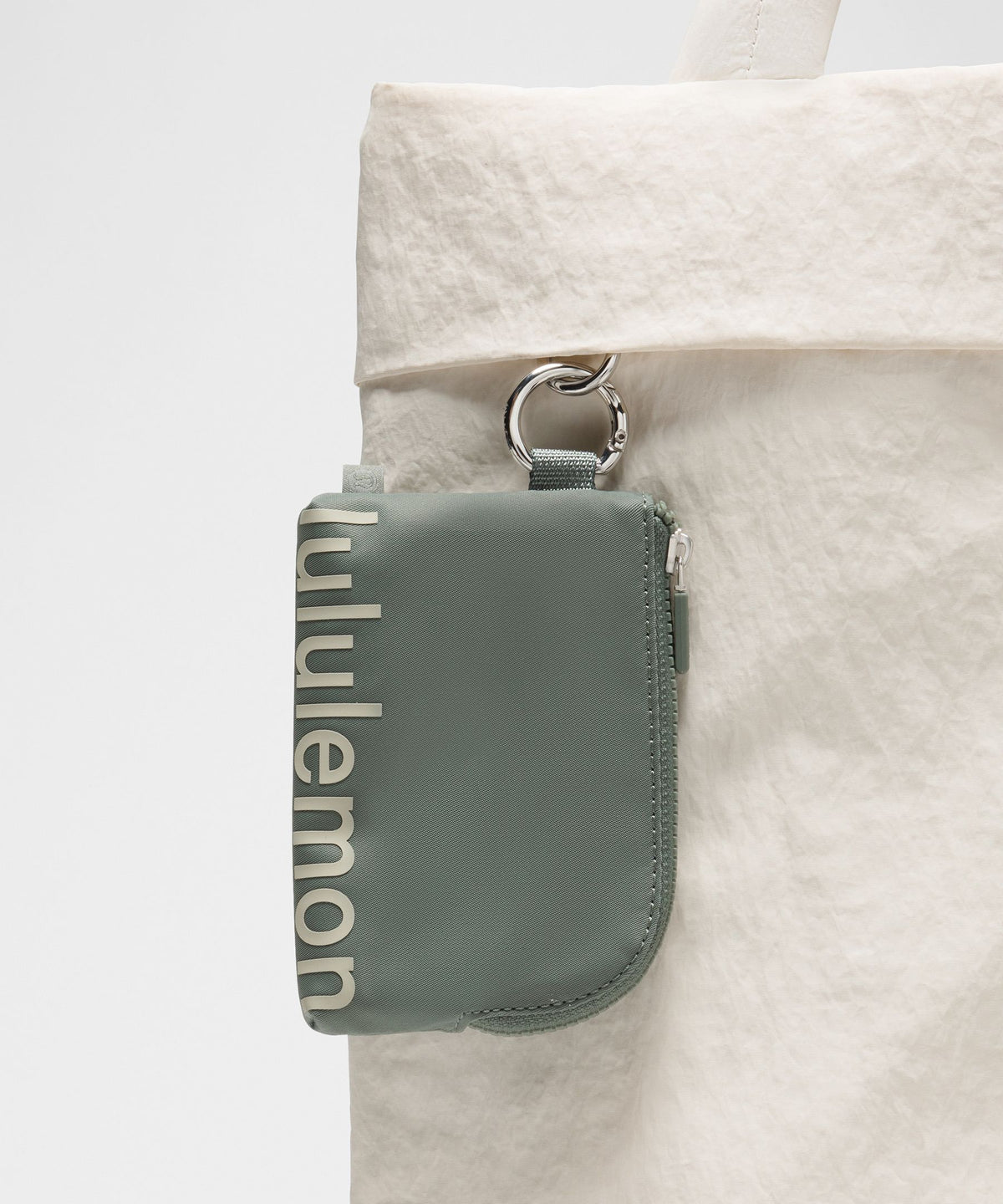 Clippable Card Pouch
