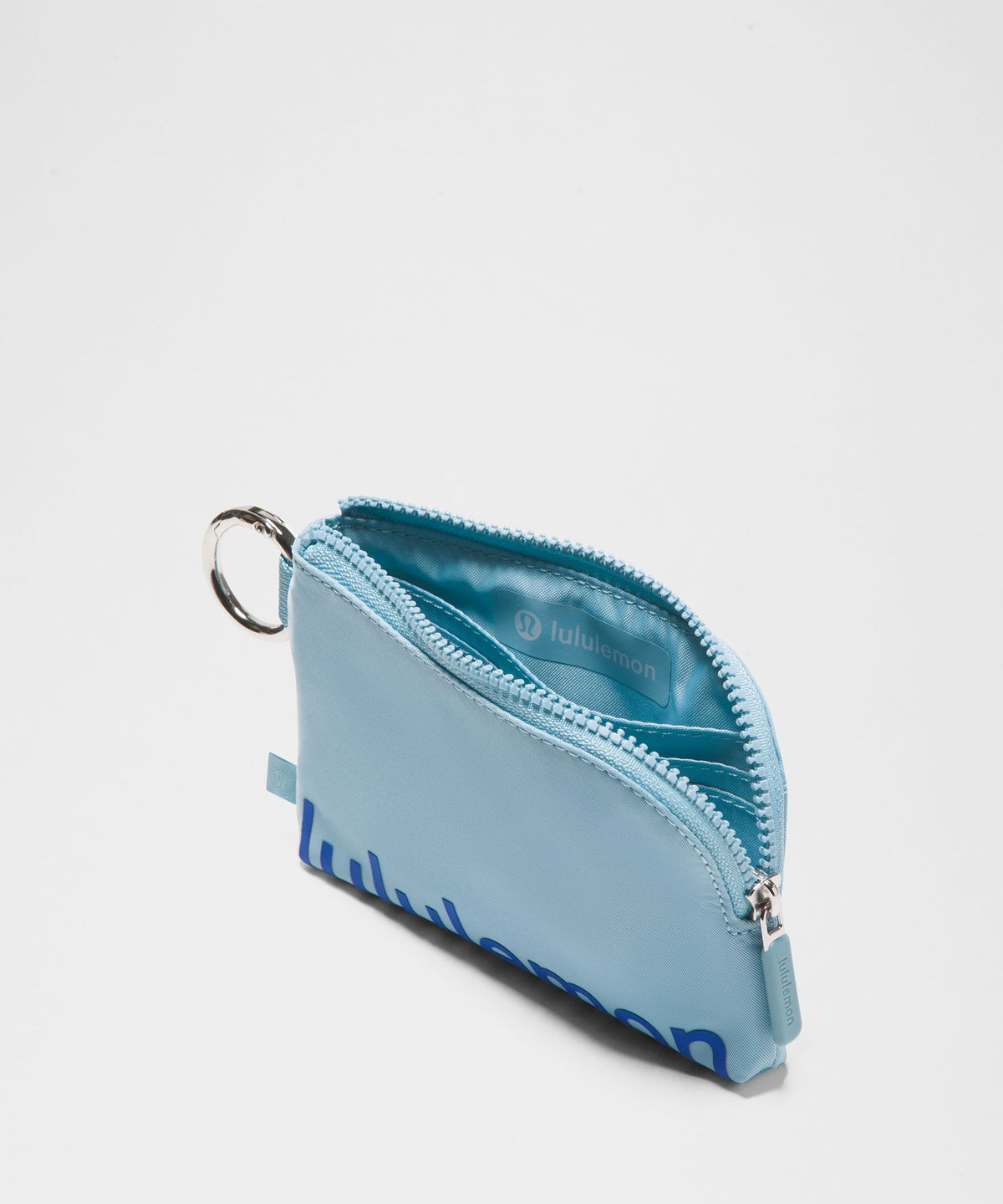 Clippable Card Pouch